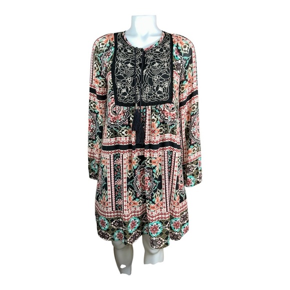 Xhilaration Boho  Dress Size Medium
Beautiful black coral floral print relaxed - Picture 2 of 14